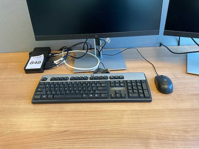 Dell, hp dockingstation met 2 monitoren - afbeelding 2 van  5