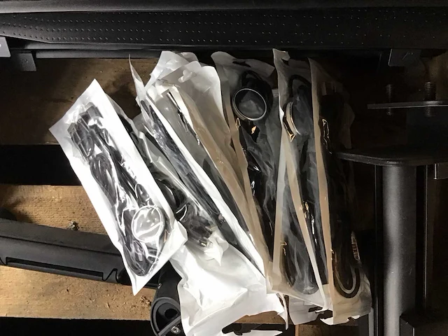 Dell / iiyama monitoren (24x) - afbeelding 6 van  9
