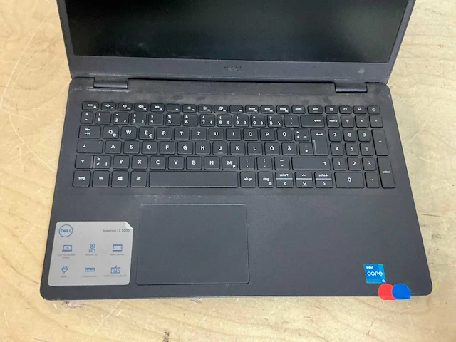 Dell inspiron 15 3000 laptop - afbeelding 4 van  5