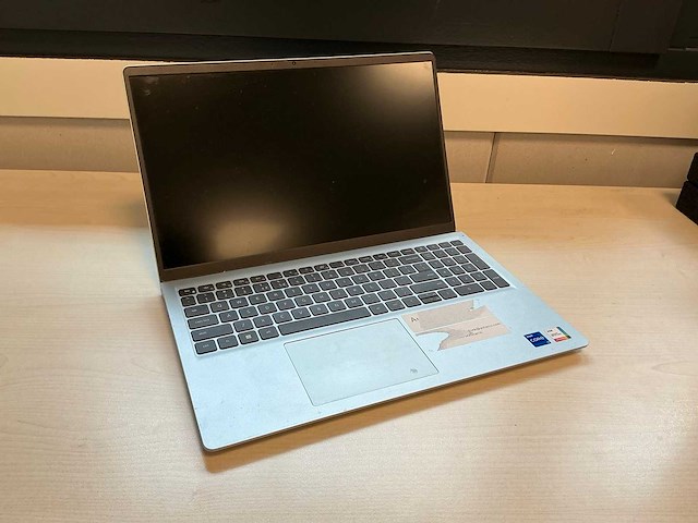 Dell inspiron 15 3520 laptop - afbeelding 1 van  8