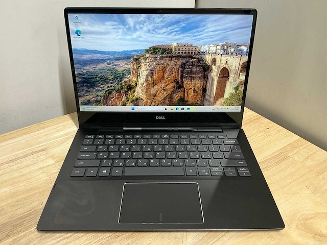 Dell inspiron 7391 2 in 1 (i7) laptop - afbeelding 1 van  10