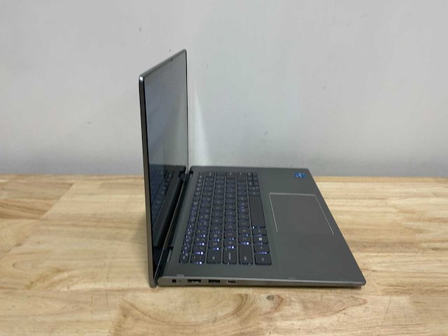 Dell inspiron p126g laptop - afbeelding 6 van  10