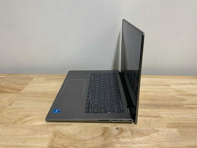 Dell inspiron p126g laptop - afbeelding 8 van  10