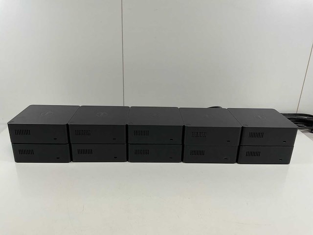 Dell (k16a) usb-c thunderbolt docking stations (10x) - afbeelding 1 van  9