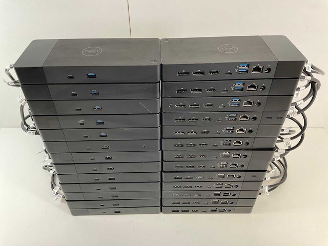 Dell (k20a001) usb-c universal docking stations (26x) - afbeelding 1 van  6