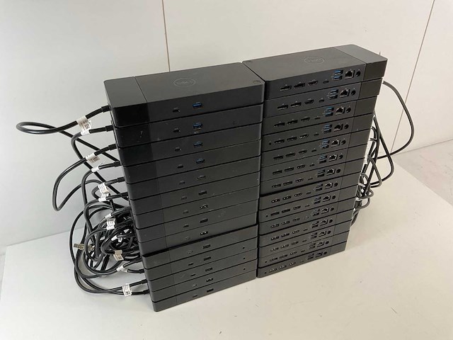 Dell (k20a001) usb-c universal docking stations (28x) - afbeelding 1 van  5