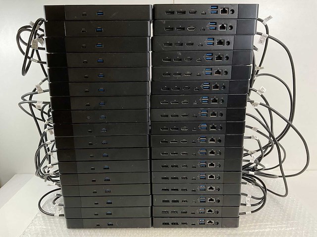 Dell (k20a001) usb-c universal docking stations (34x) - afbeelding 1 van  9