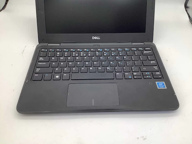Dell latitude 3190 laptop - afbeelding 5 van  8