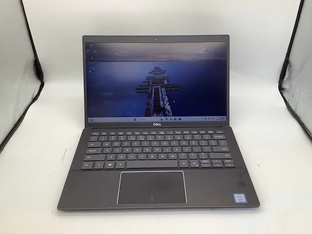 Dell latitude 3301 intel i3 8th gen laptop - afbeelding 3 van  9