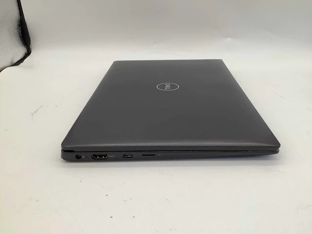 Dell latitude 3301 intel i3 8th gen laptop - afbeelding 7 van  9