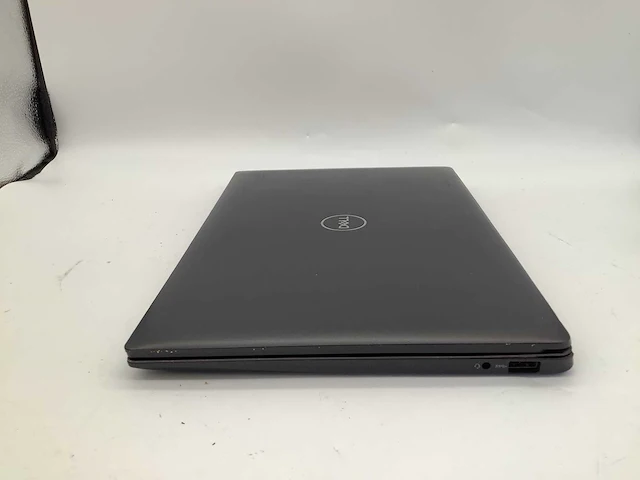 Dell latitude 3301 intel i3 8th gen laptop - afbeelding 9 van  9