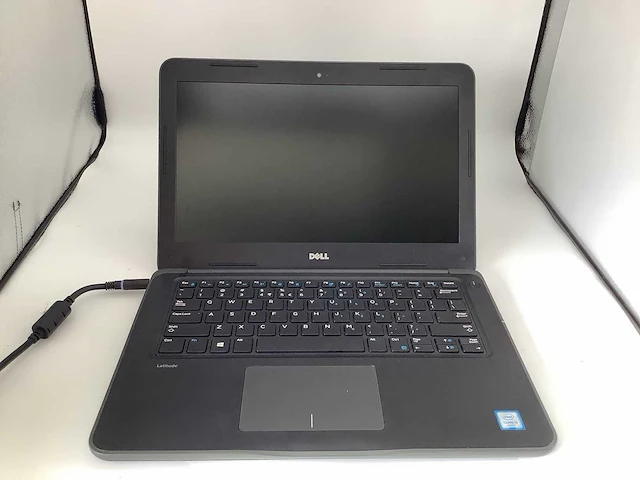 Dell latitude 3380 laptop - afbeelding 2 van  7