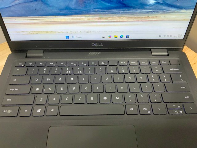 Dell latitude 3420 laptop - afbeelding 2 van  8