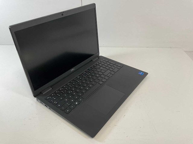 Dell latitude 3520 15.6”, core(tm) i7 11th gen, 8 gb ram, 256 gb nvme laptop - afbeelding 1 van  2