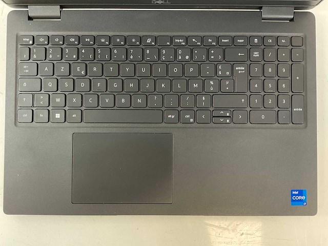 Dell latitude 3520 15.6”, core(tm) i7 11th gen, 8 gb ram, 256 gb nvme laptop - afbeelding 4 van  7