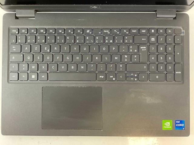 Dell latitude 3520 15.6”, core(tm) i7 11th gen, 8 gb ram, 256 gb nvme, nvidia geforce mx350 2 gb laptop - afbeelding 4 van  7