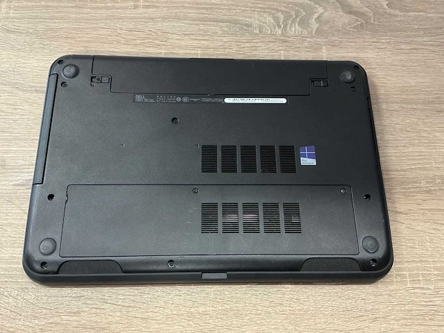 Dell latitude 3540 laptop - afbeelding 6 van  7