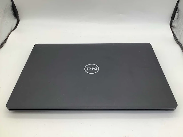 Dell latitude 3580 i5 laptop - afbeelding 4 van  7