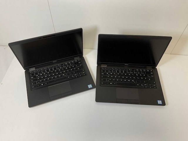 Dell latitude 5300 13.3”, core(tm) i7 8th gen, 16 gb ram, 512 gb nvme laptops (2x) - afbeelding 9 van  16