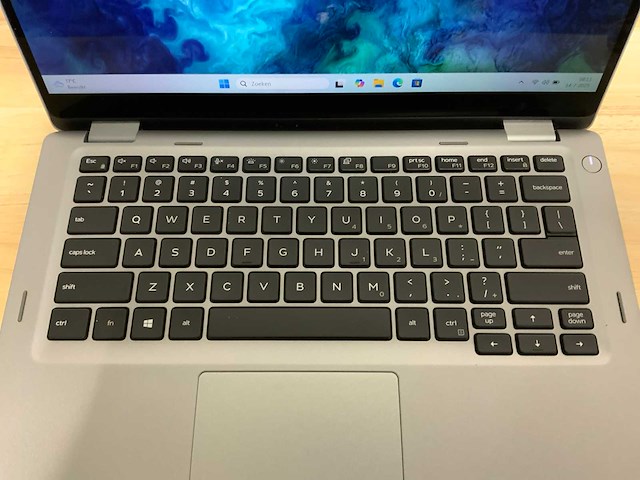 Dell latitude 5310 2-in-1 laptop - afbeelding 2 van  8