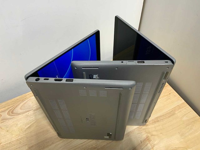 Dell latitude 5310 2in1 laptop (2x) - afbeelding 3 van  6