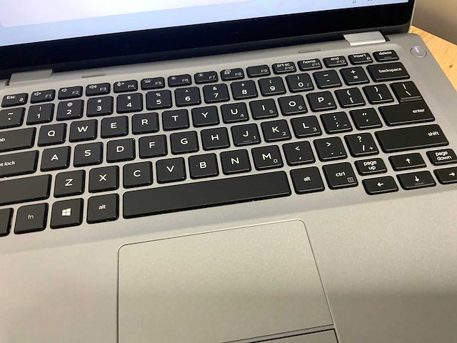 Dell latitude 5310 2in1 laptop (2x) - afbeelding 4 van  6