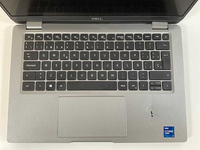 Dell latitude 5320 13,2”, core(tm) i7 11th gen, 16 gb ram, 512 gb nvme laptop - afbeelding 1 van  3