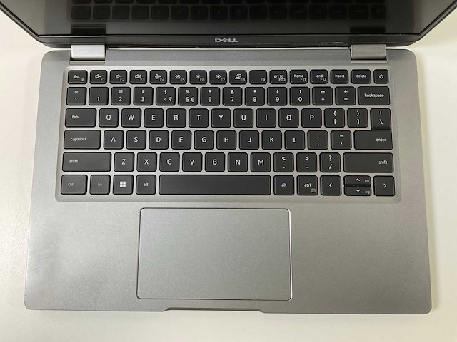 Dell latitude 5320 13.3”, core(tm) i5 11th gen, 16 gb ram, 256 gb nvme laptop - afbeelding 4 van  7