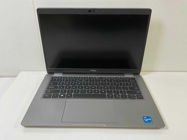 Dell latitude 5320 13.3”, core(tm) i5 11th gen, 16 gb ram, 256 gb nvme laptop - afbeelding 1 van  4