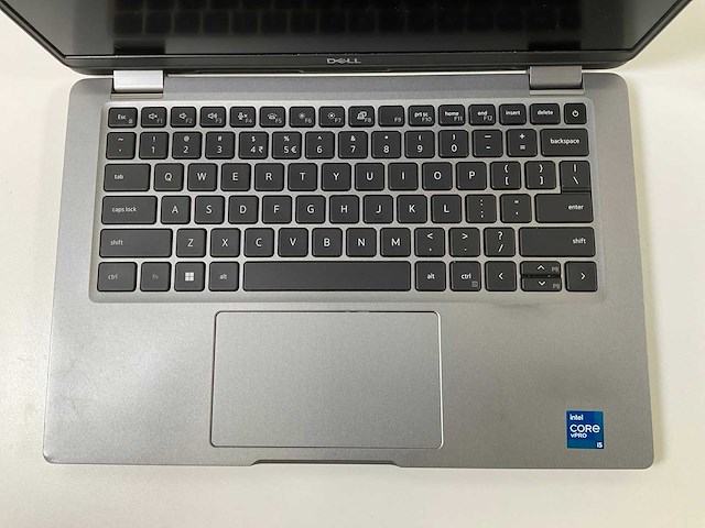 Dell latitude 5320 13.3”, core(tm) i5 11th gen, 16 gb ram, 256 gb nvme laptop - afbeelding 3 van  4