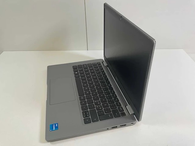Dell latitude 5320 13.3”, core(tm) i5 11th gen, 8 gb ram, 256 gb nvme laptop - afbeelding 3 van  7