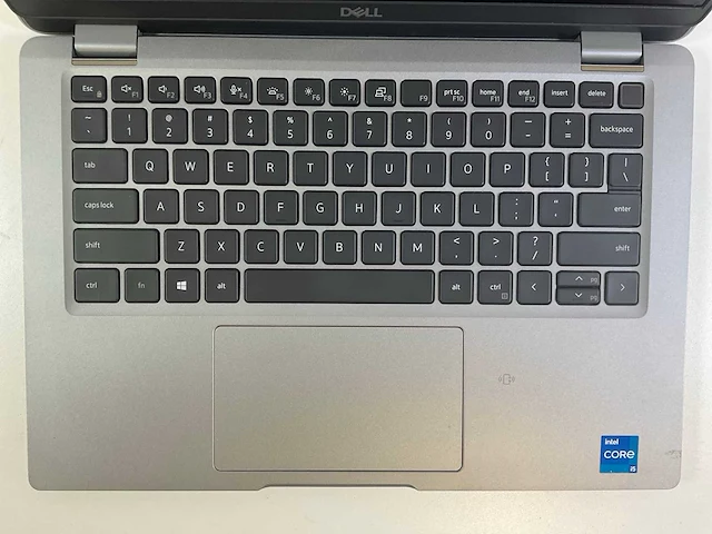 Dell latitude 5320 13.3”, core(tm) i5 11th gen, 8 gb ram, 256 gb nvme laptop - afbeelding 3 van  4