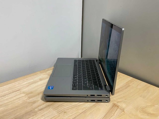 Dell latitude 5320 laptop (2x) - afbeelding 8 van  12