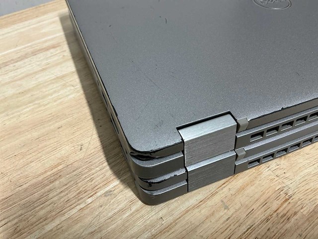 Dell latitude 5320 laptop (2x) - afbeelding 3 van  10