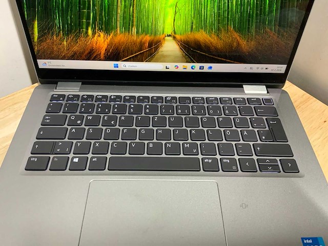 Dell latitude 5320 laptop - afbeelding 2 van  9