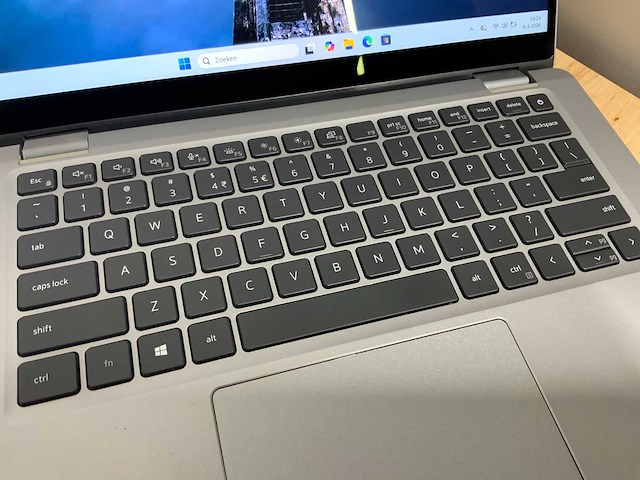 Dell latitude 5320 laptop - afbeelding 2 van  9