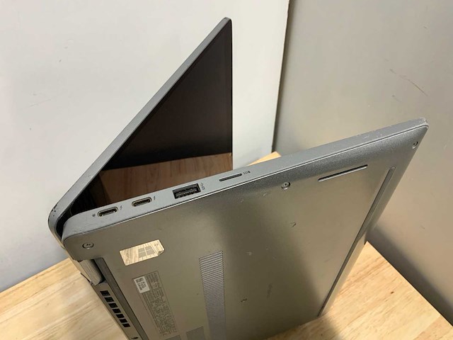 Dell latitude 5320 laptop - afbeelding 6 van  9