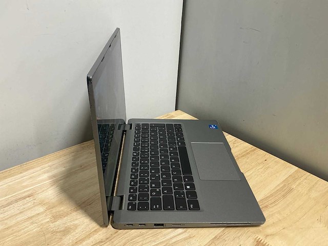 Dell latitude 5320 laptop - afbeelding 3 van  6