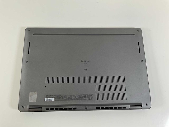 Dell latitude 5330 13,2”, core(tm) i5 12th gen, 16 gb ram, 512 gb nvme laptop - afbeelding 6 van  7