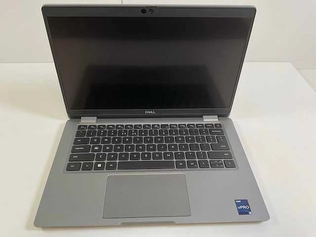 Dell latitude 5330 13.3”, core(tm) i5 12th gen, 16 gb ram, 256 gb nvme laptop - afbeelding 1 van  7