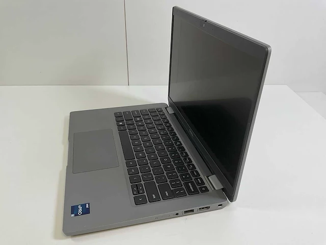 Dell latitude 5330 13.3”, core(tm) i5 12th gen, 16 gb ram, 256 gb nvme laptop - afbeelding 3 van  7