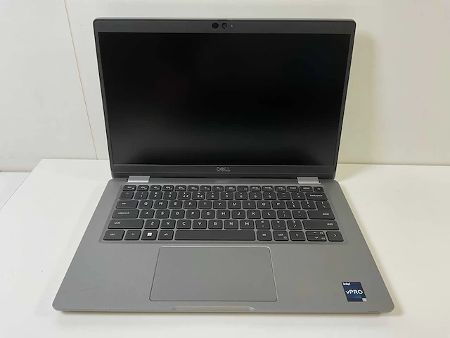 Dell latitude 5330 13.3”, core(tm) i5 12th gen, 16 gb ram, 256 gb nvme laptop - afbeelding 1 van  6