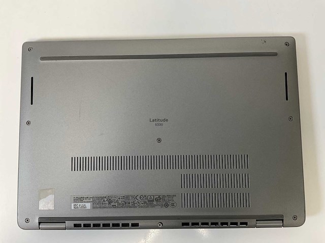 Dell latitude 5330 13.3”, core(tm) i5 12th gen, 16 gb ram, 512 gb nvme laptop - afbeelding 6 van  7