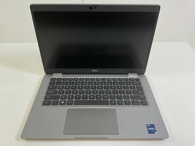 Dell latitude 5330 13.3”, core(tm) i7 12th gen, 16 gb ram, 256 gb nvme laptop - afbeelding 1 van  7