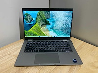Dell latitude 5330(i7) laptop