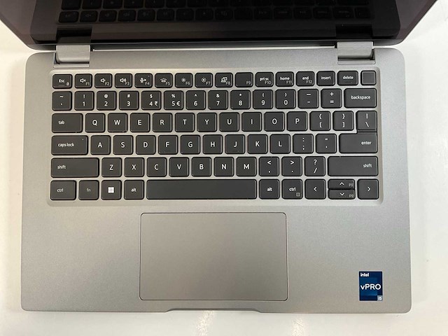 Dell latitude 5340 13.3”, core(tm) i5 13th gen, 16 gb ram, 256 gb nvme touchscreen laptop - afbeelding 4 van  7