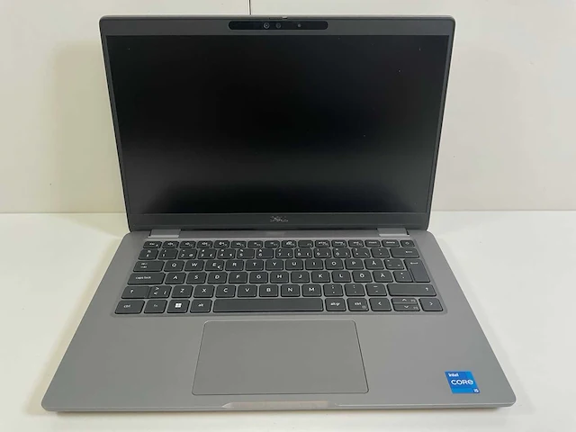 Dell latitude 5340 13.3”, core(tm) i5 13th gen, 16 gb ram, 512 gb nvme laptop - afbeelding 1 van  6