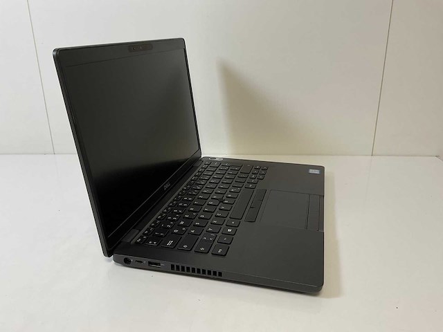 Dell latitude 5400 14”, core(tm) i7 8th gen, 16 gb ram, 512 gb nvme laptops (2x) - afbeelding 3 van  16