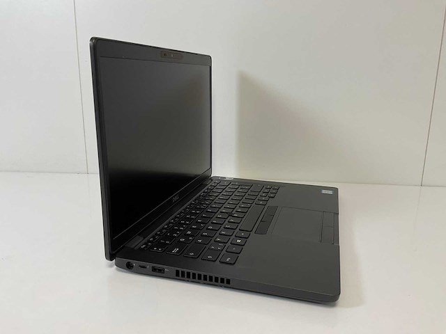 Dell latitude 5400 14”, core(tm) i7 8th gen, 16 gb ram, 512 gb nvme laptops (3x) - afbeelding 2 van  22
