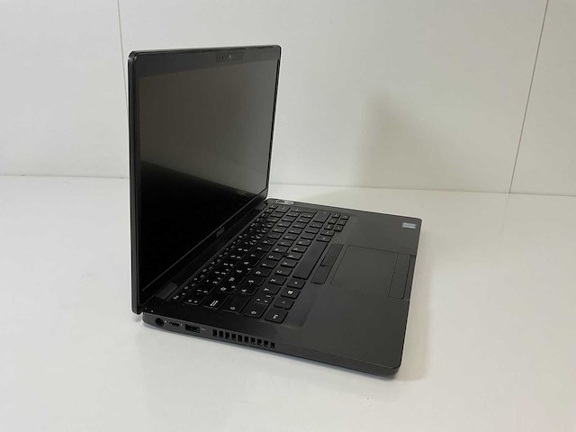 Dell latitude 5400 14”, core(tm) i7 8th gen, 16 gb ram, 512 gb nvme laptops (3x) - afbeelding 17 van  22